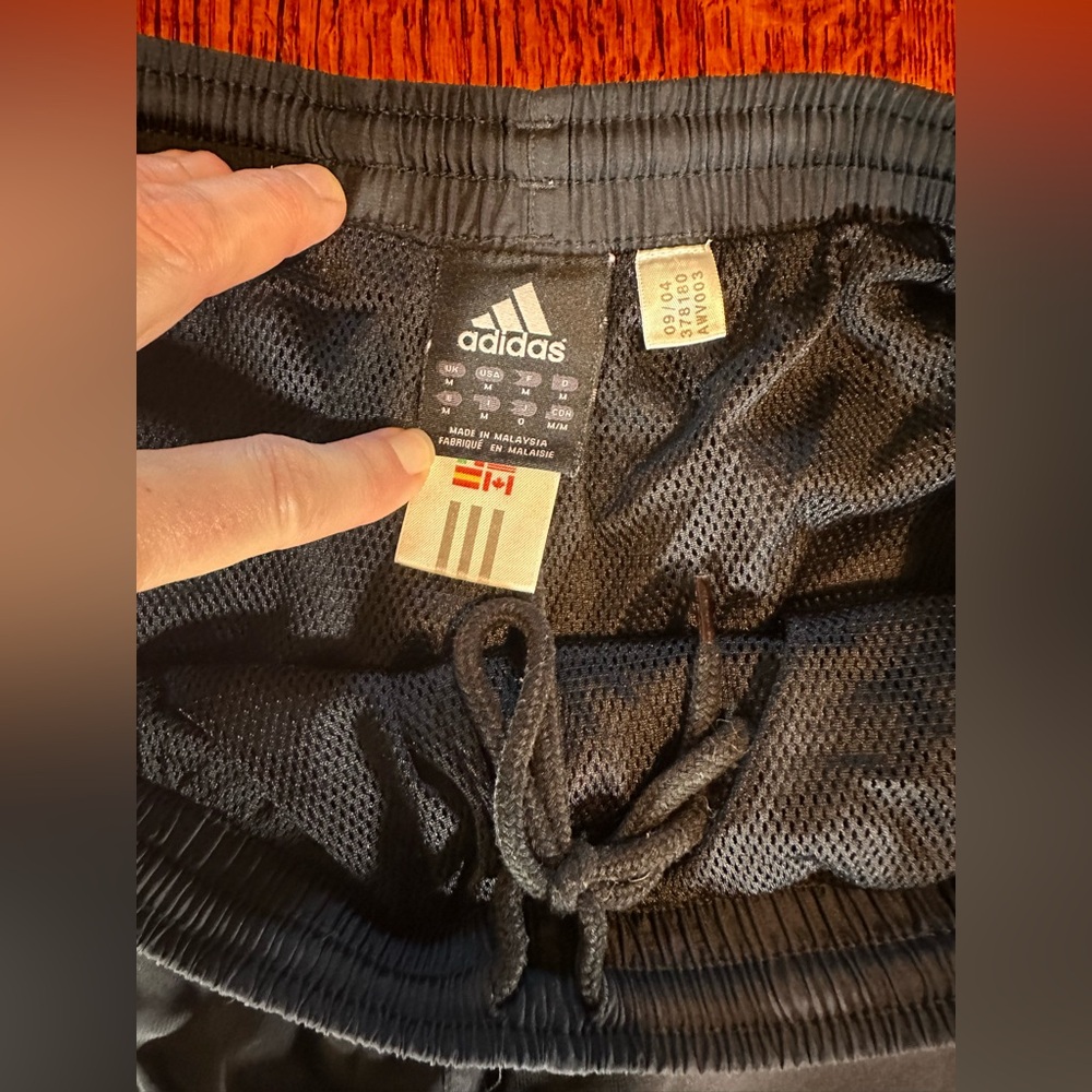 Adidas Track Pants Black with Red Stripes + Zipper Leg Size M - Picture 5 of 6